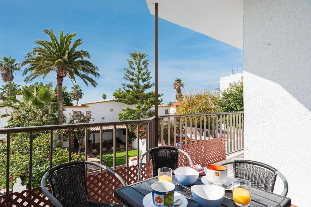 Apartamento Junto A La Playa En El Centro Conil De La Frontera Exterior photo