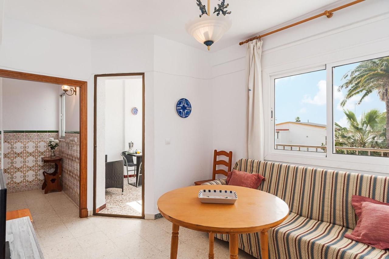 Apartamento Junto A La Playa En El Centro Conil De La Frontera Exterior photo
